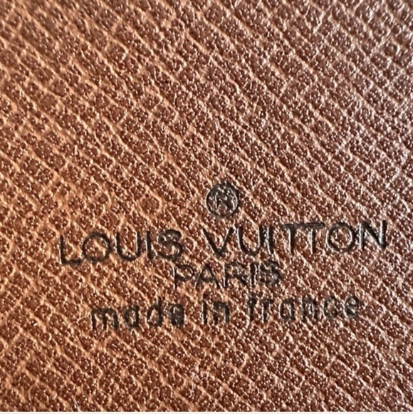 Louis Vuitton Vintage Chantilly GM Crossbody Bag - Picture 9 of 11